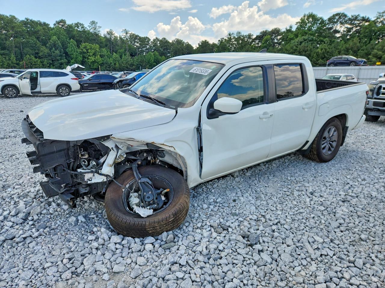 2025 Nissan Frontier Pro-X, VIN 1N6ED1EJ5SN646817 — Front end
