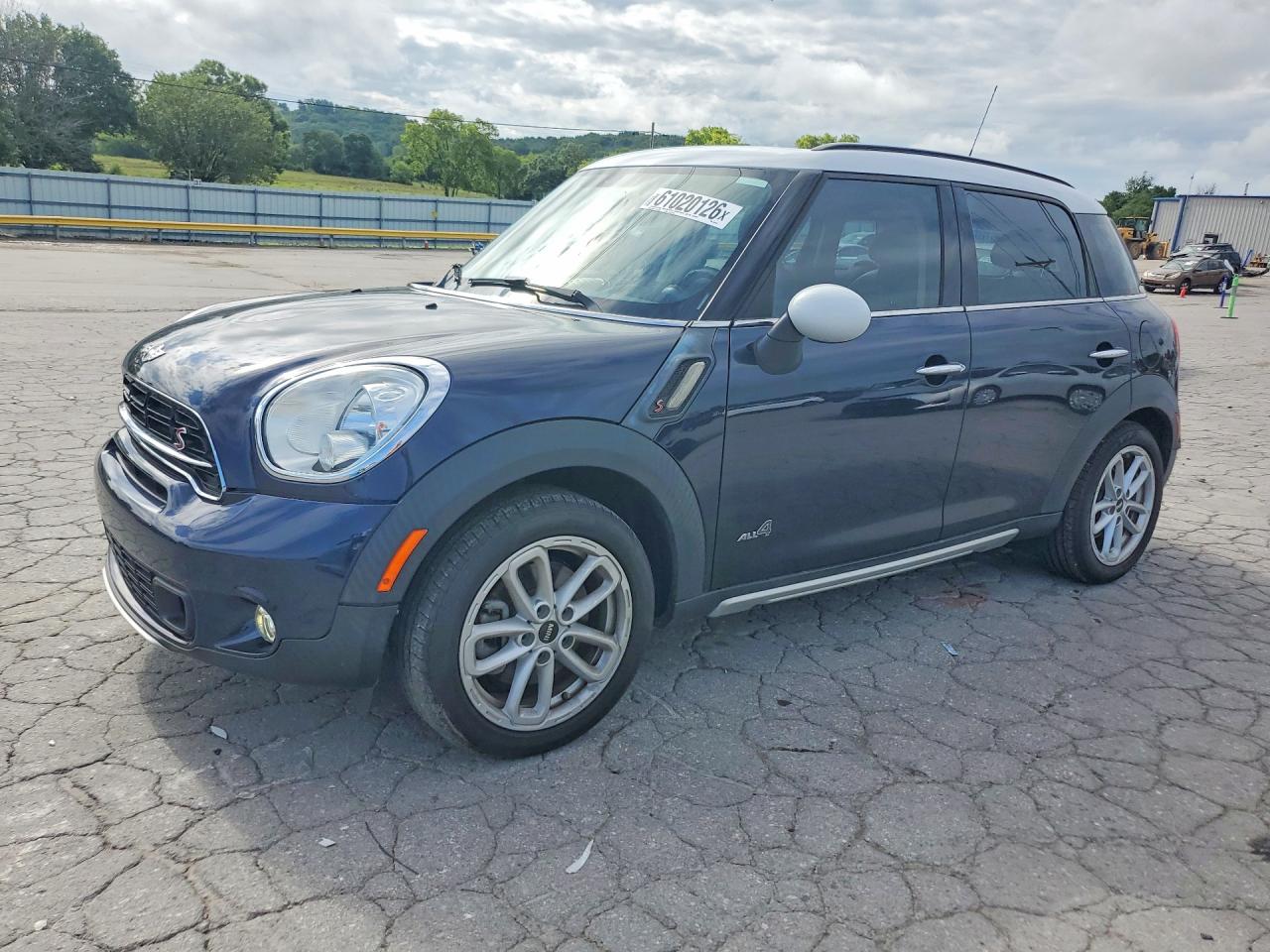 2016 MINI Countryman S, VIN WMWZC5C53GWU02733 — Rear end