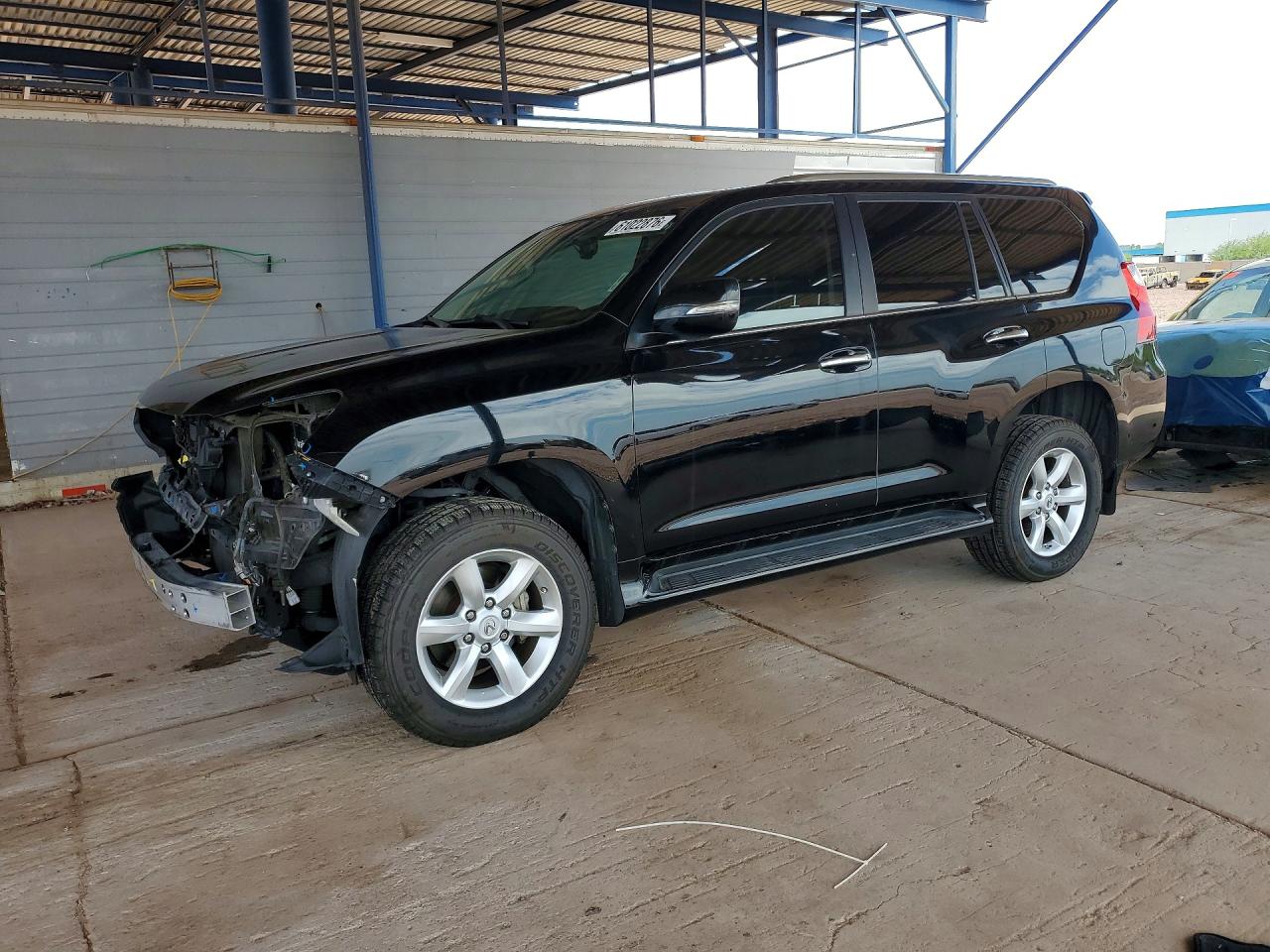 2010 Lexus GX 460, VIN JTJBM7FX8A5016488 — Front end