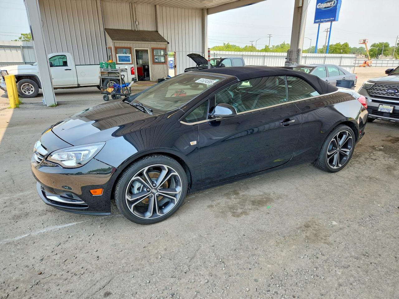 2016 Buick Cascada Premium, VIN W04WT3N57GG100762 — Front end