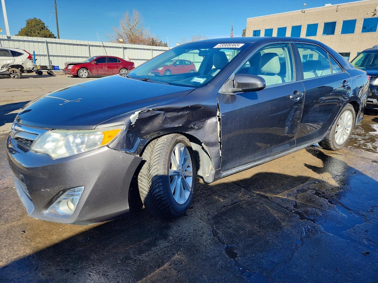 2014 Toyota Camry LE, VIN 4T4BF1FK2ER380319 — Side