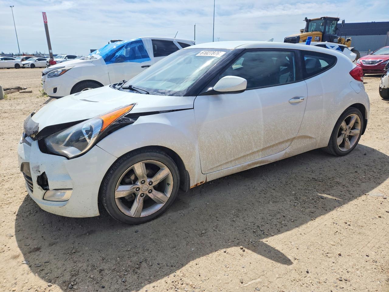 2013 Hyundai Veloster w/Gray Int, VIN KMHTC6AD6DU121537 — Front end
