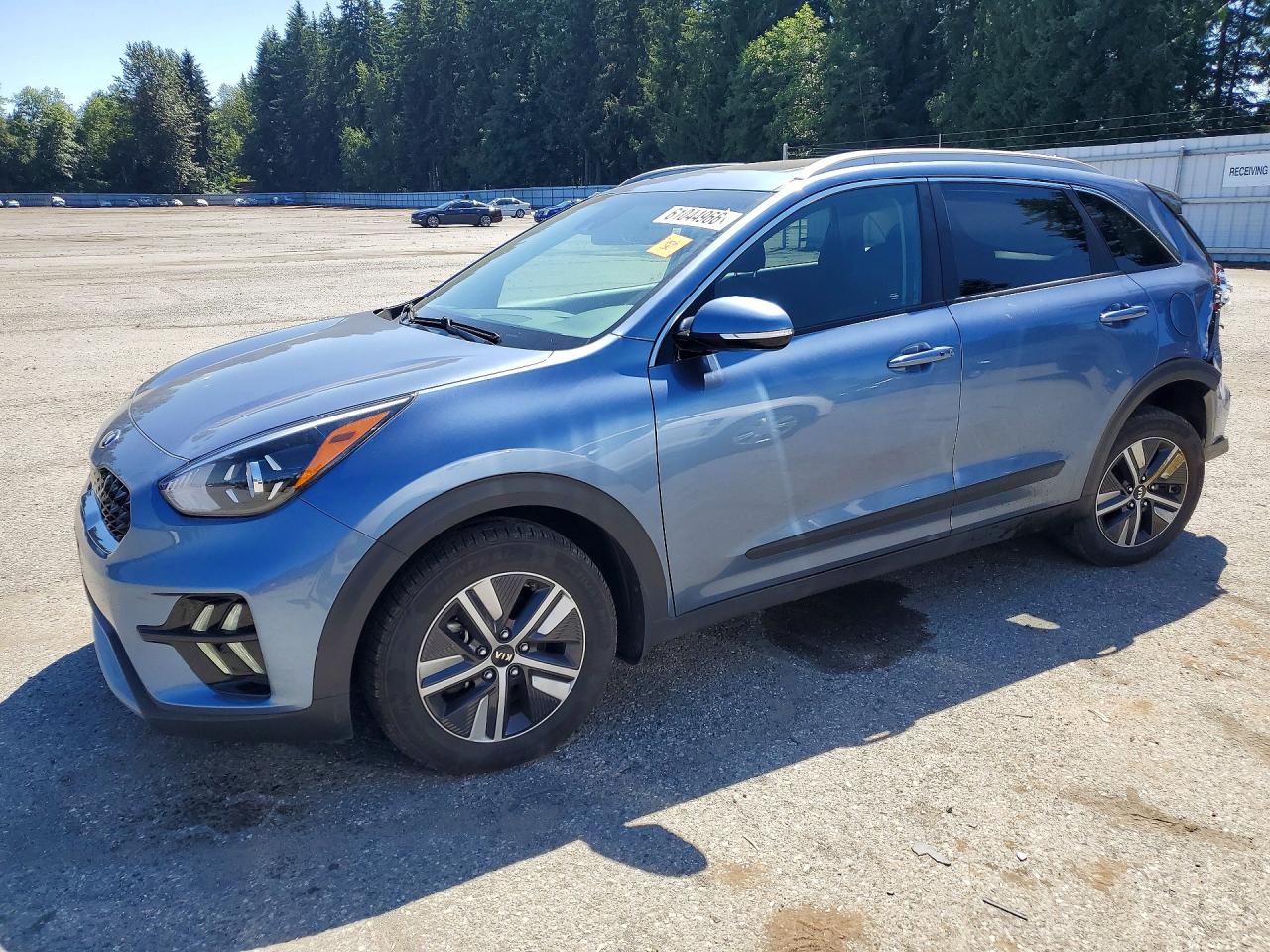 2020 Kia Niro EX Premium, VIN KNDCE3LC6L5440091 — Rear end
