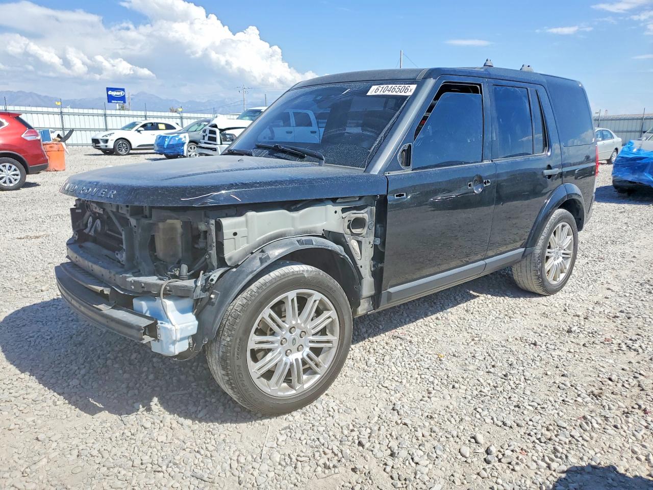 2011 Land Rover LR4 HSE, VIN SALAG2D4XBA554158 — Front end