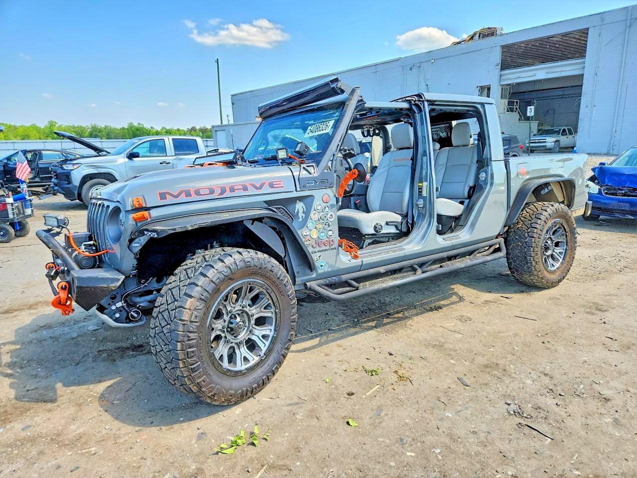 2022 Jeep Gladiator Mojave, VIN 1C6JJTEG7NL167784 — Rollover