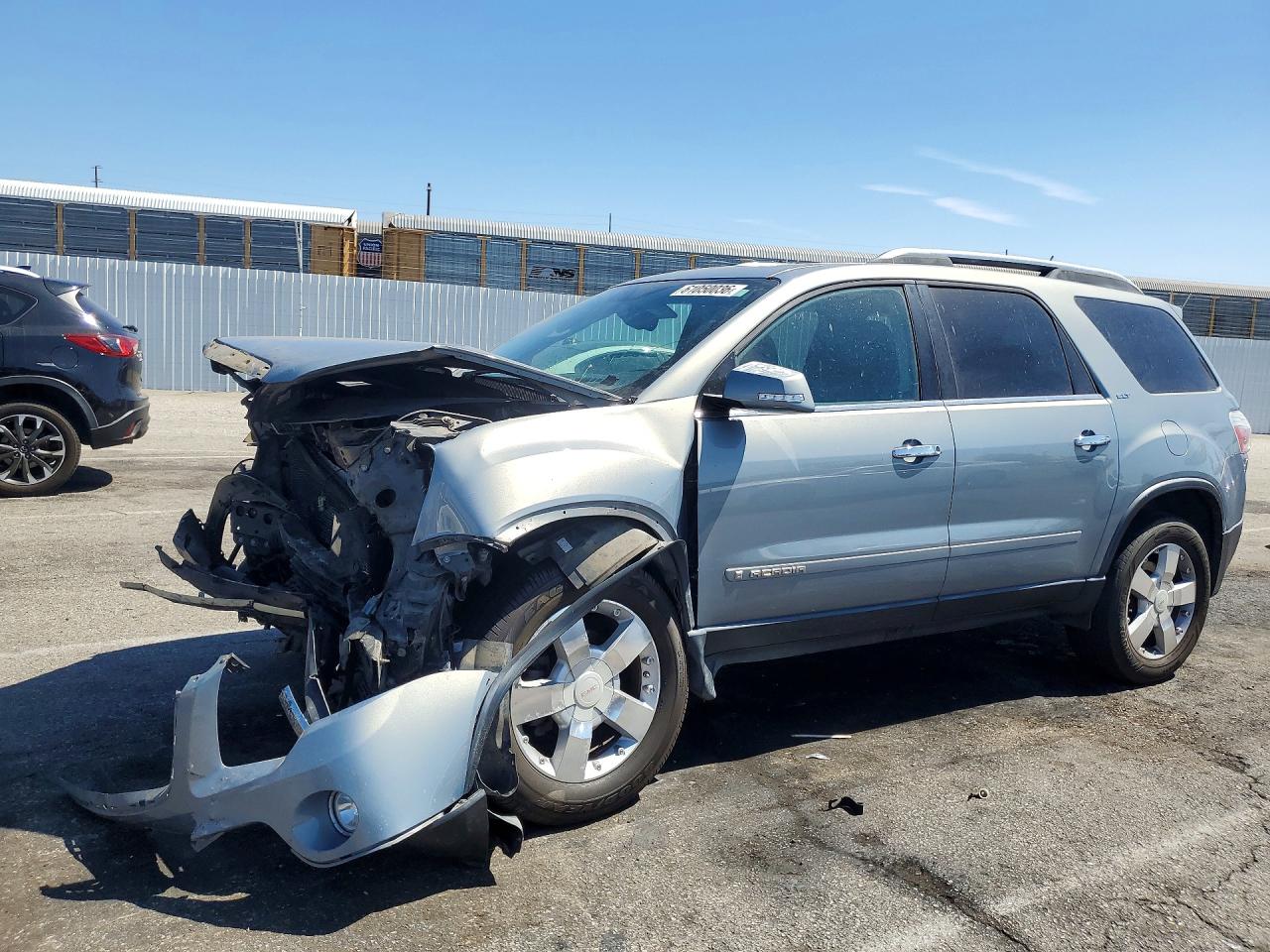 2007 GMC Acadia SLT, VIN 1GKER33777J143364 — Перед