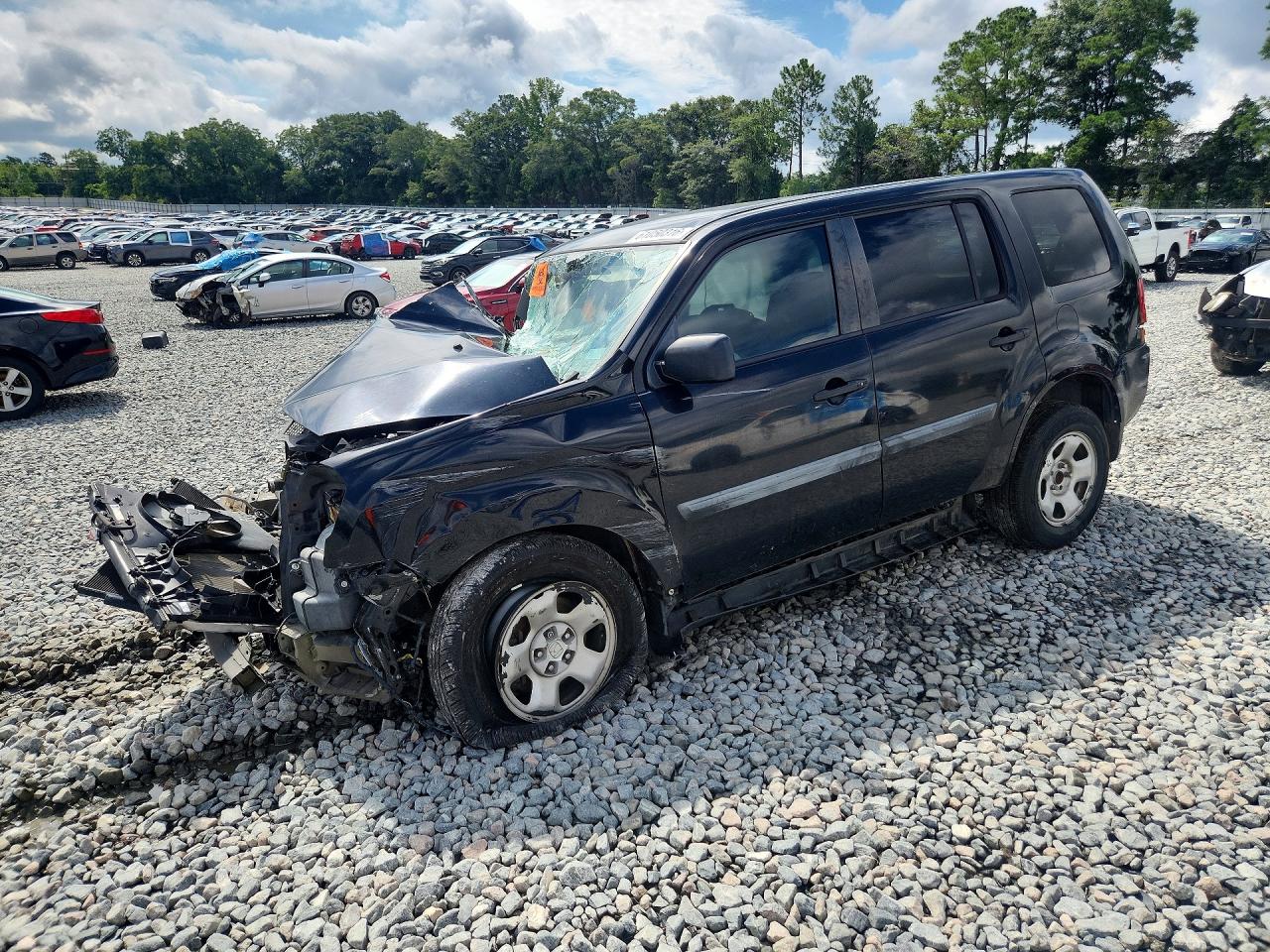 2013 Honda Pilot LX, VIN 5FNYF3H20DB008325 — Rollover