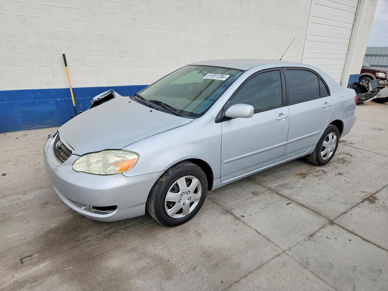 2008 Toyota Corolla S, VIN 1NXBR30E68Z940637 — Front end