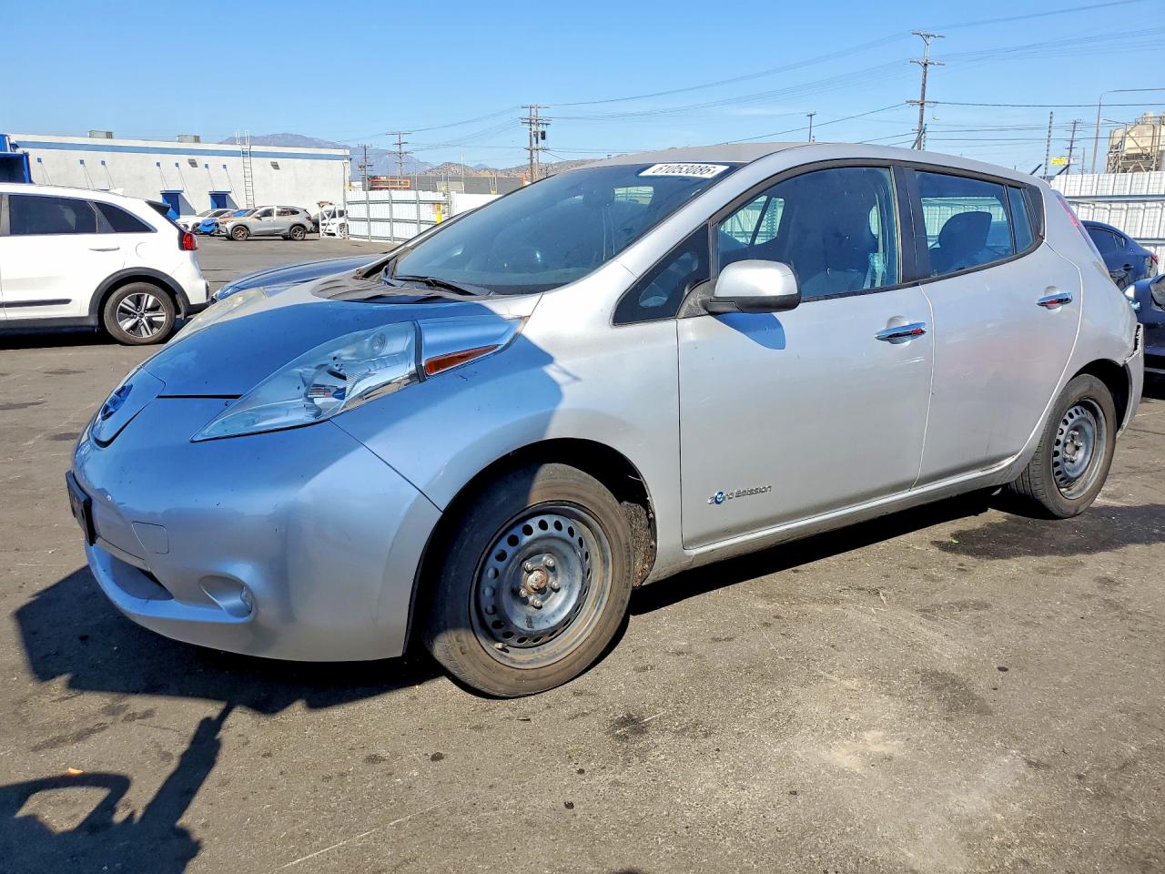 2013 Nissan LEAF S, VIN 1N4AZ0CP3DC420588 — Rear end