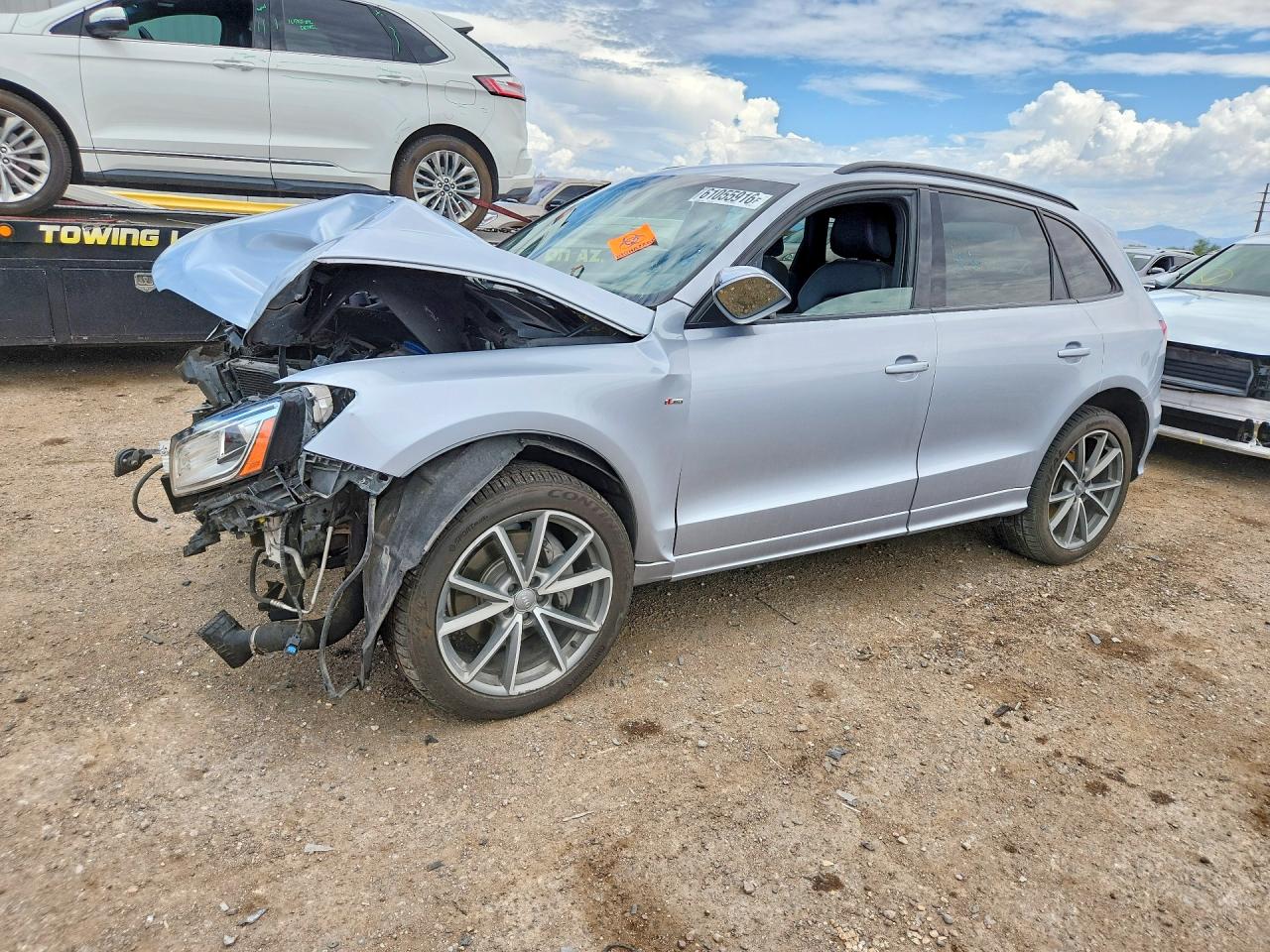 2016 Audi Q5 Premium Plus, VIN WA1DVAFPXGA033227 — Front end
