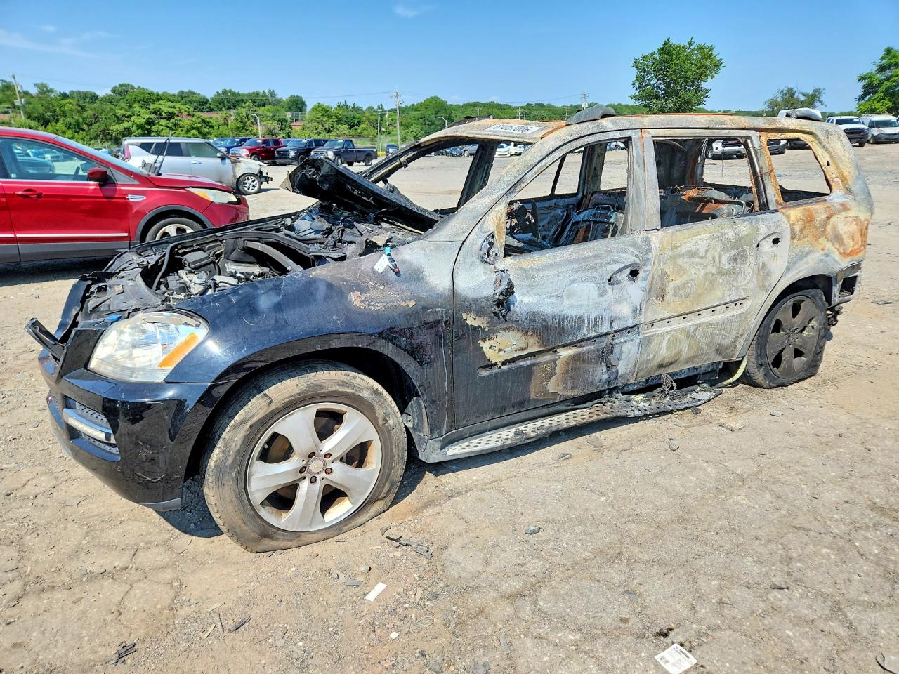 2012 Mercedes-Benz GL 450, VIN 4JGBF7BE4CA777753 — Пожар