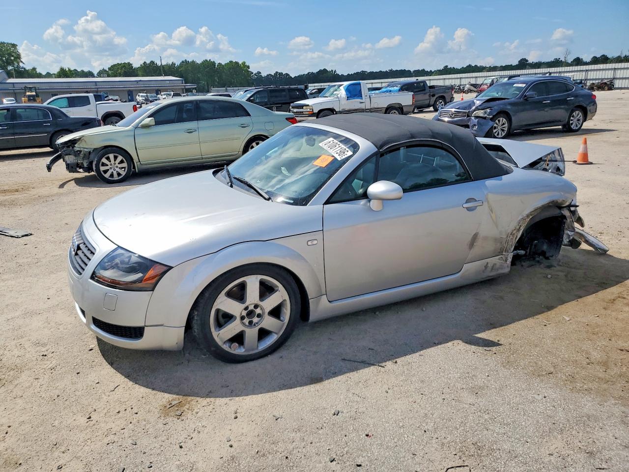 2001 Audi TT, VIN TRUTX28N111011515 — Зад