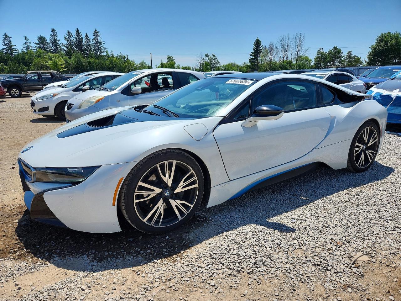 2015 BMW i8, VIN WBY2Z2C51FV392210 — Prior damage history
