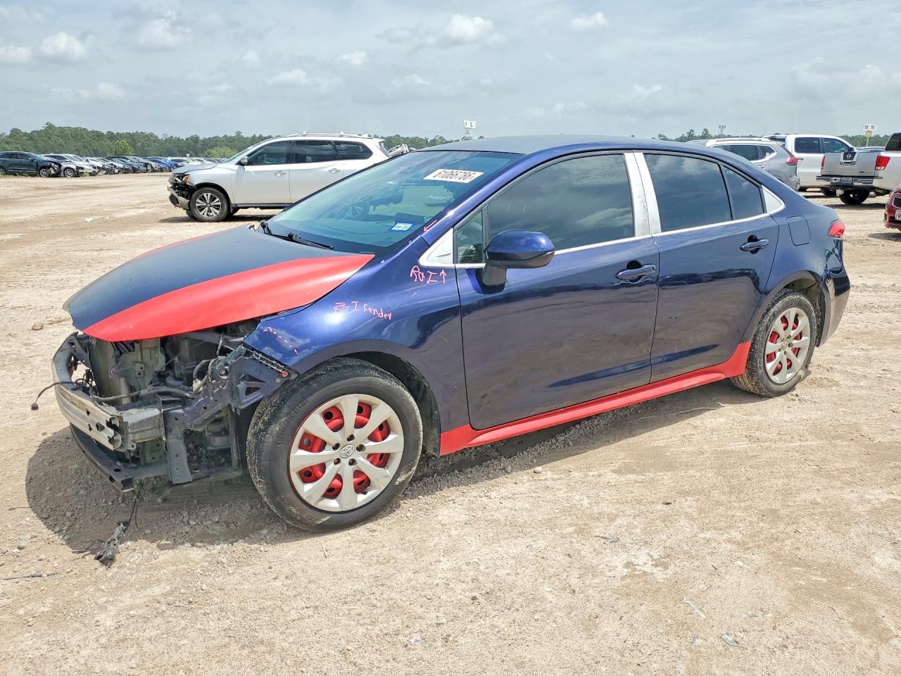2021 Toyota Corolla LE, VIN JTDEPMAE3MJ134424 — Front end