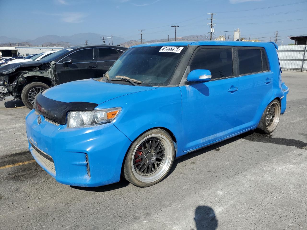 2011 Scion xB, VIN JTLZE4FEXB1134924 — Rear end