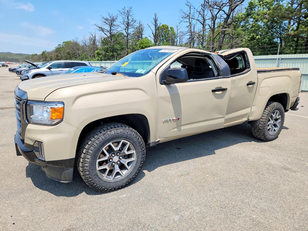 2022 GMC Canyon 4WD AT4, VIN 1GTG6FEN7N1278139 — Roof