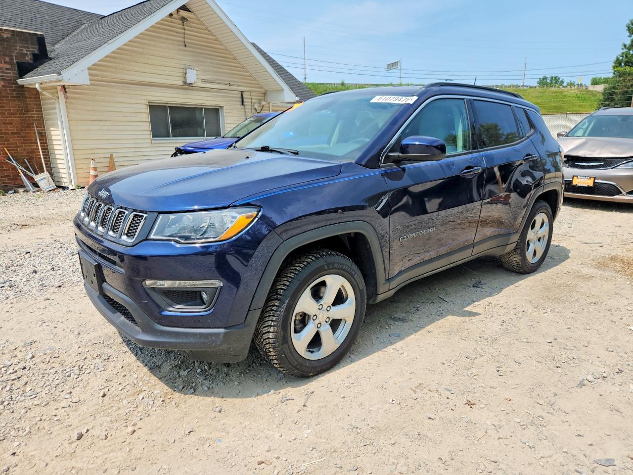2019 Jeep Compass Latitude, VIN 3C4NJDBB8KT839666 — Burn