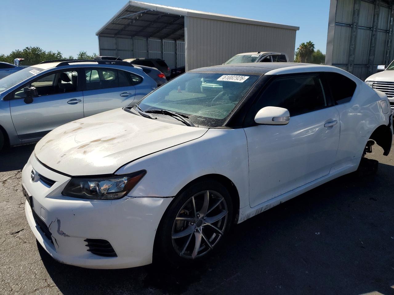 2011 Scion tC, VIN JTKJF5C72B3002318 — Rear end