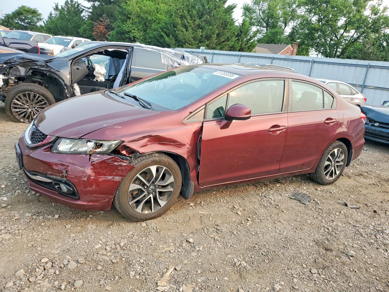 2013 Honda Civic EX-L, VIN 19XFB2F94DE200141 — Front end