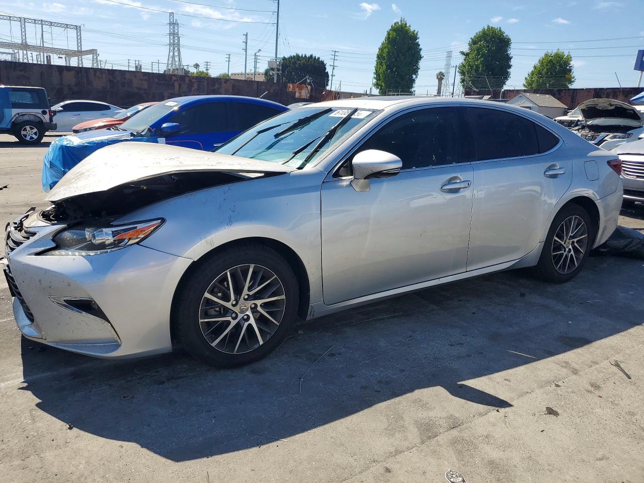 2016 Lexus ES 330, VIN JTHBK1GG7G2227534 — Front end