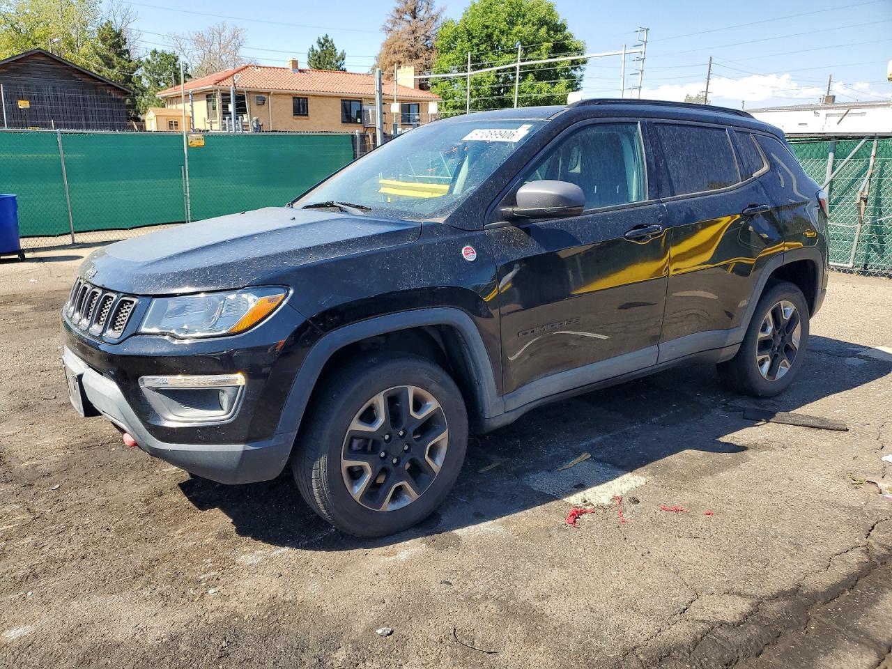 2017 Jeep Compass Trailhawk, VIN 3C4NJDDB6HT641173 — Minor dents and scratches