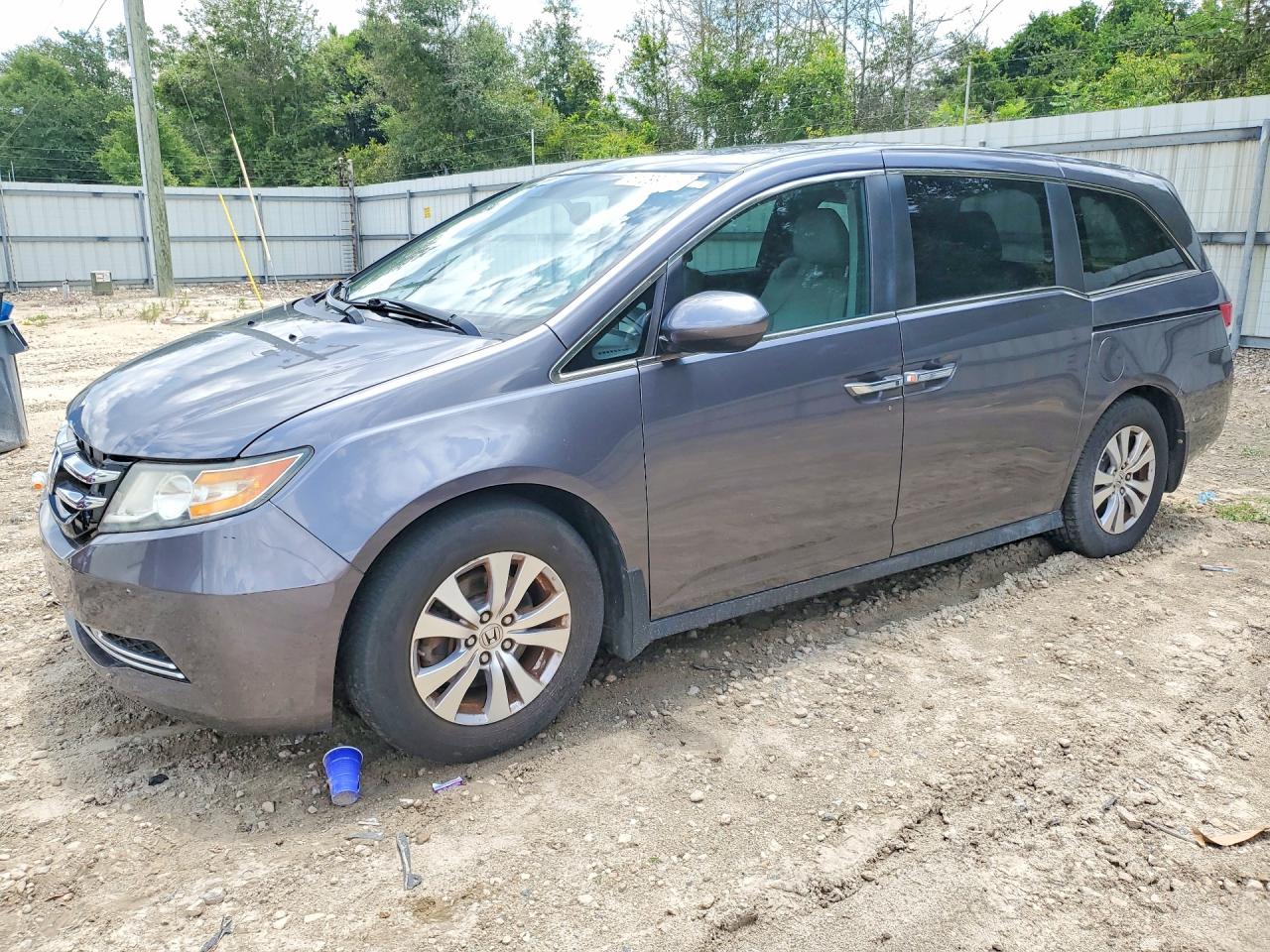 2015 Honda Odyssey EX-L, VIN 5FNRL5H64FB032061 — Side