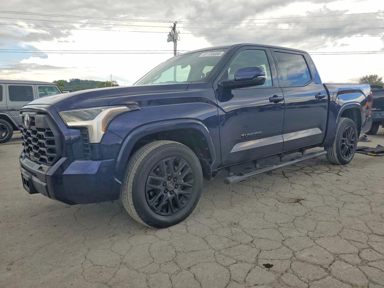 2022 Toyota Tundra SR5, VIN 5TFLA5DB9NX041051 — Minor dents and scratches