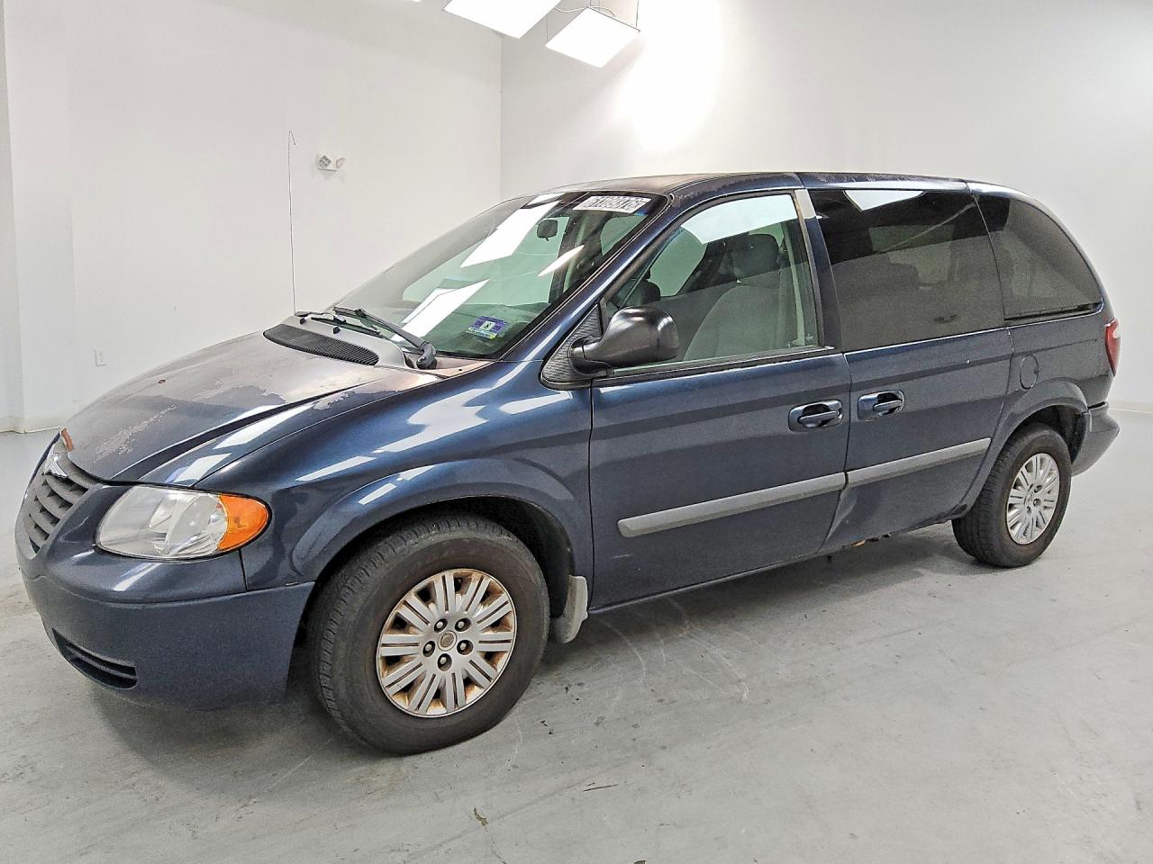 2006 Chrysler Town & Country, VIN 1A4GP45R26B760527 — Mechanical