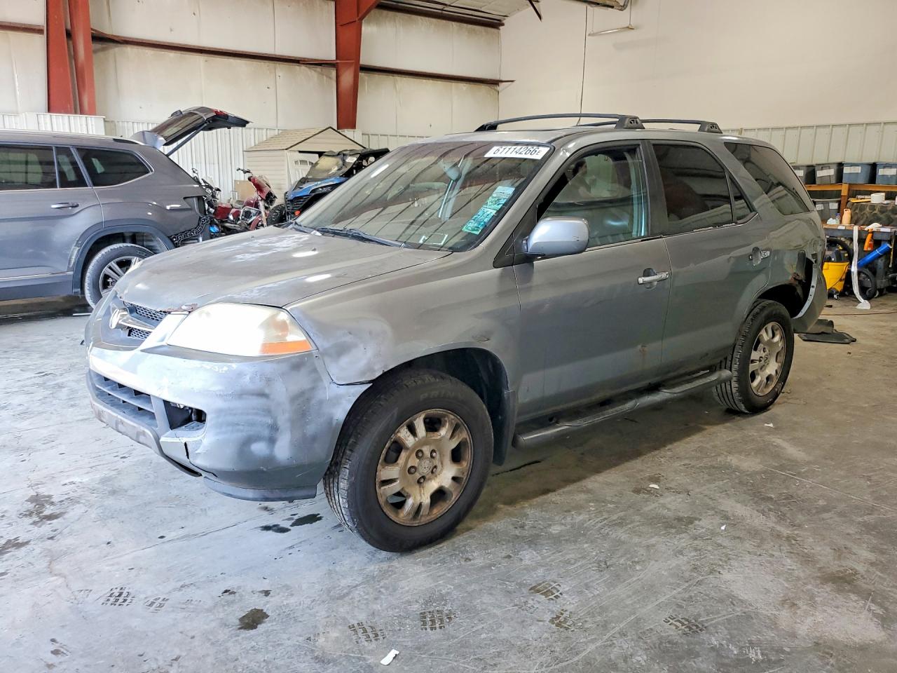 2001 Acura MDX, VIN 2HNYD18211H537356 — Front end