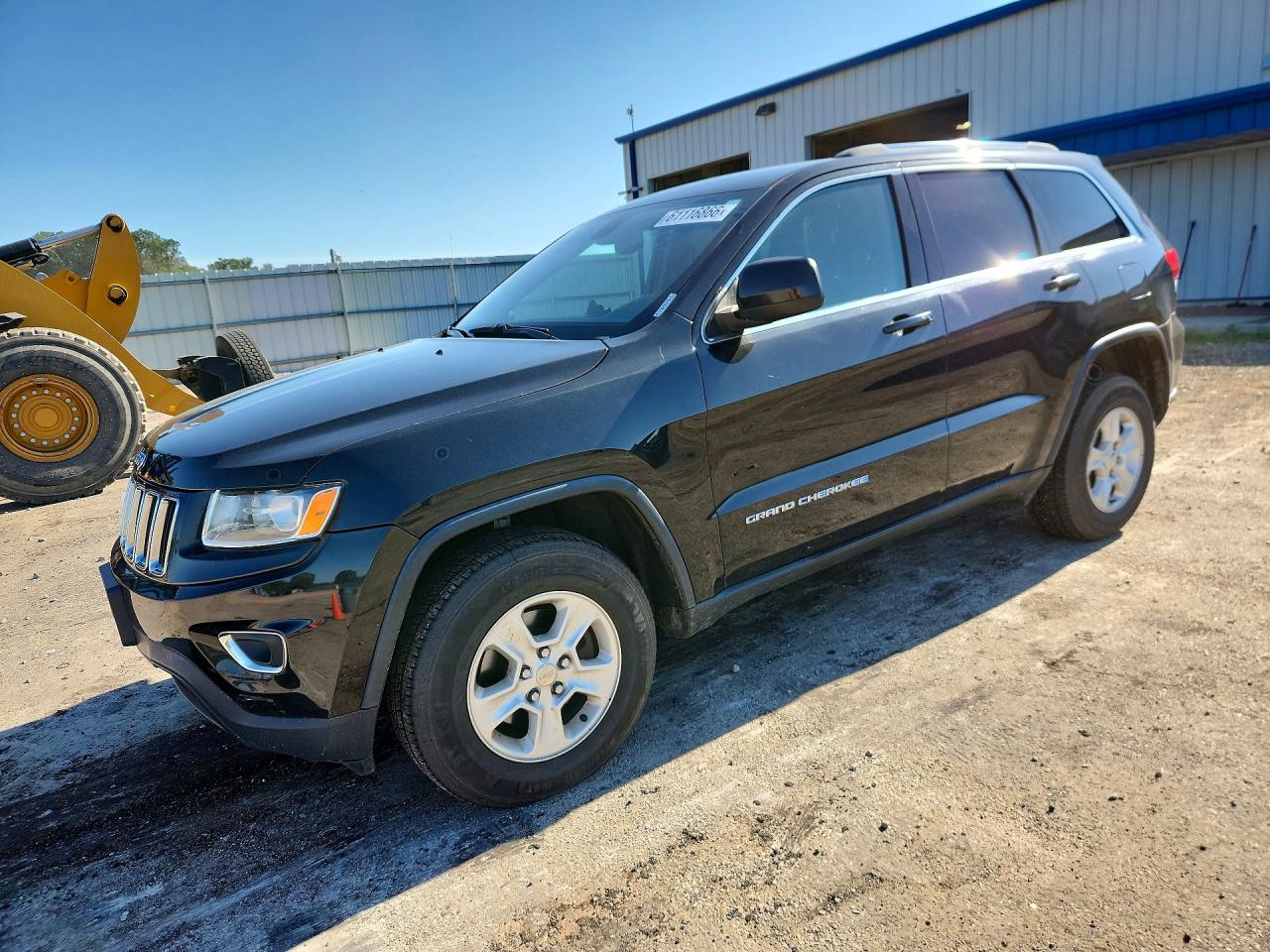 2016 Jeep Grand Cherokee Laredo, VIN 1C4RJFAG1GC478035 — Normal wear