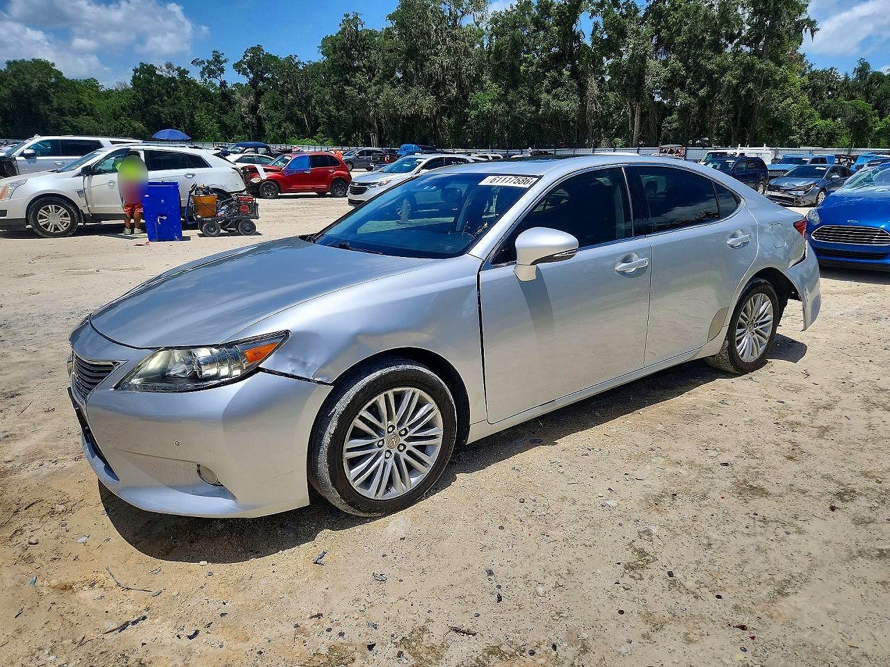 2013 Lexus ES 250, VIN JTHBK1GG1D2072068 — Rear end