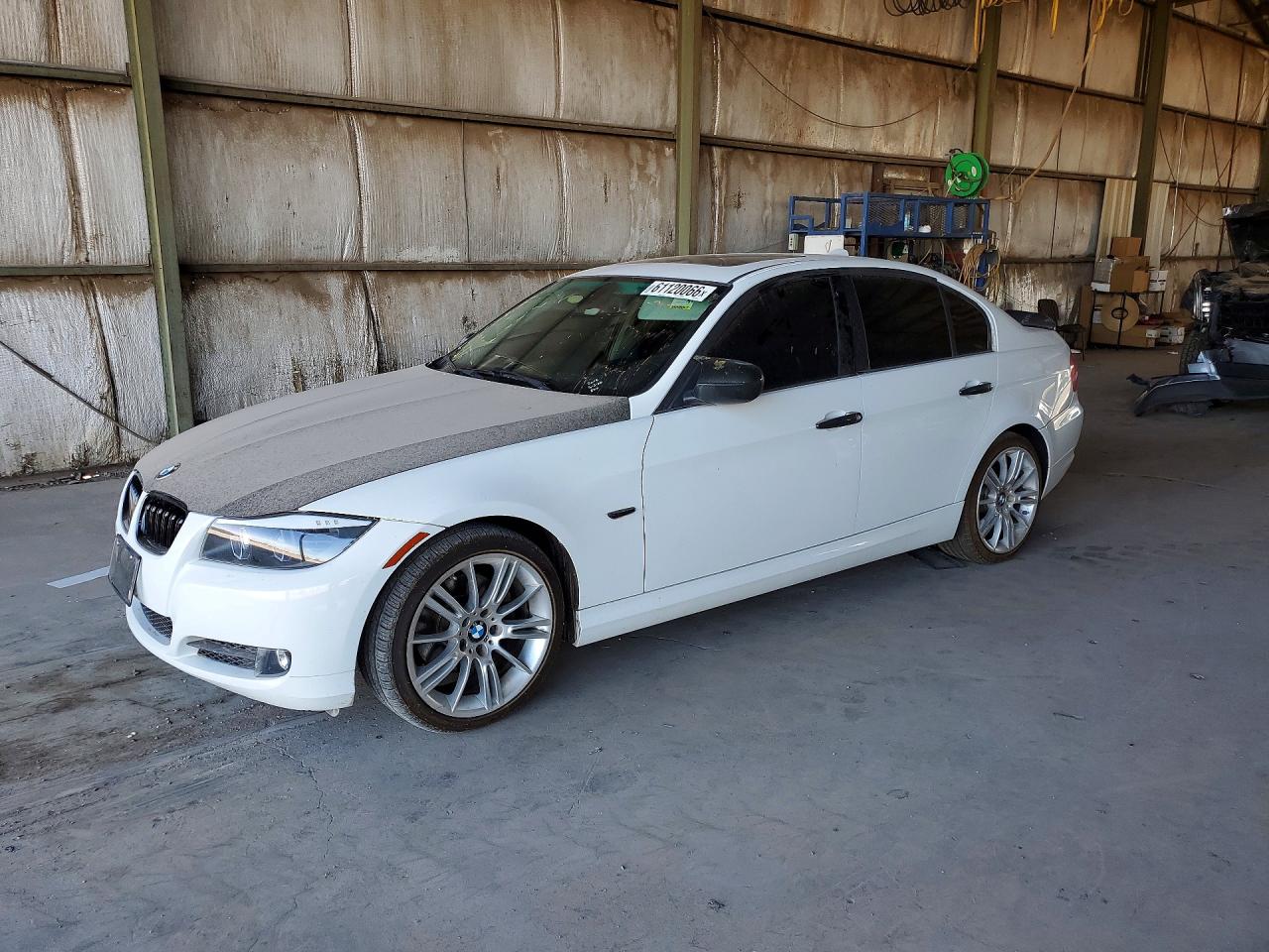 2011 BMW 3 Series 328i, VIN WBAPH5G53BNM76431 — Minor dents and scratches