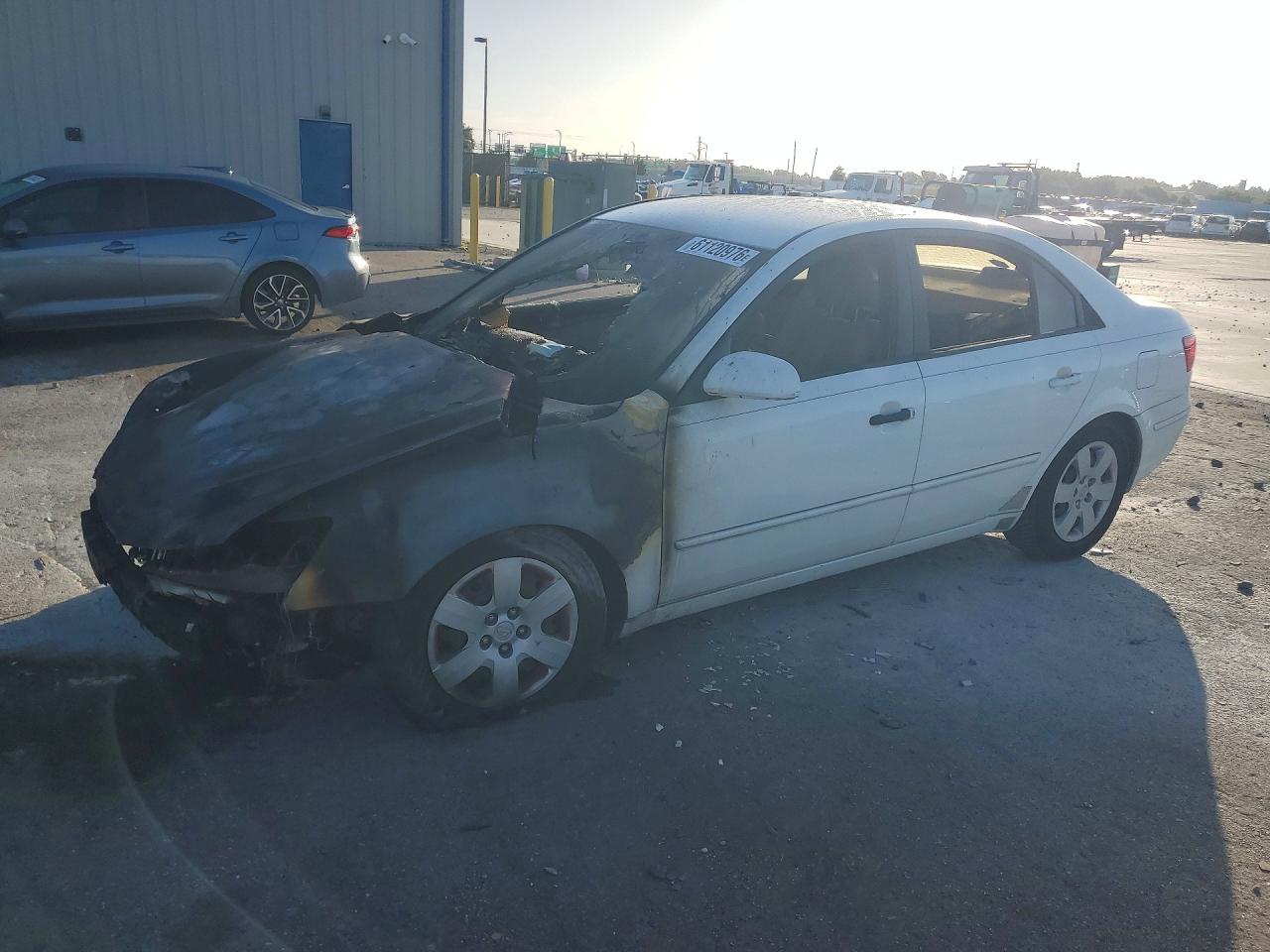 2009 Hyundai Sonata GLS, VIN 5NPET46C19H405547 — Engine fire