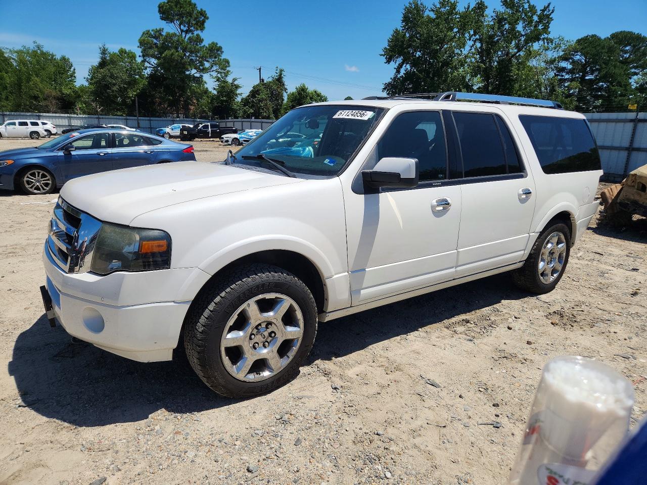 2014 Ford Expedition Max Limited, VIN 1FMJK2A56EEF06295 — Rear end