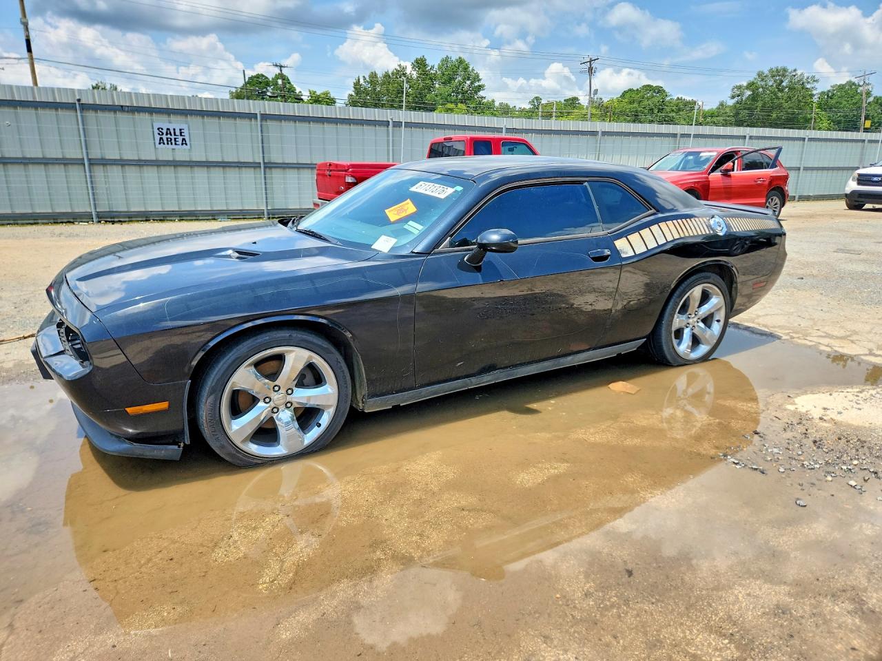 2012 Dodge Challenger Rallye Redline, VIN 2C3CDYAG0CH128383 — Minor dents and scratches