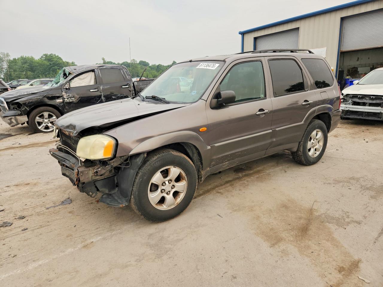 2004 Mazda Tribute ES, VIN 4F2CZ961X4KM19846 — Front end