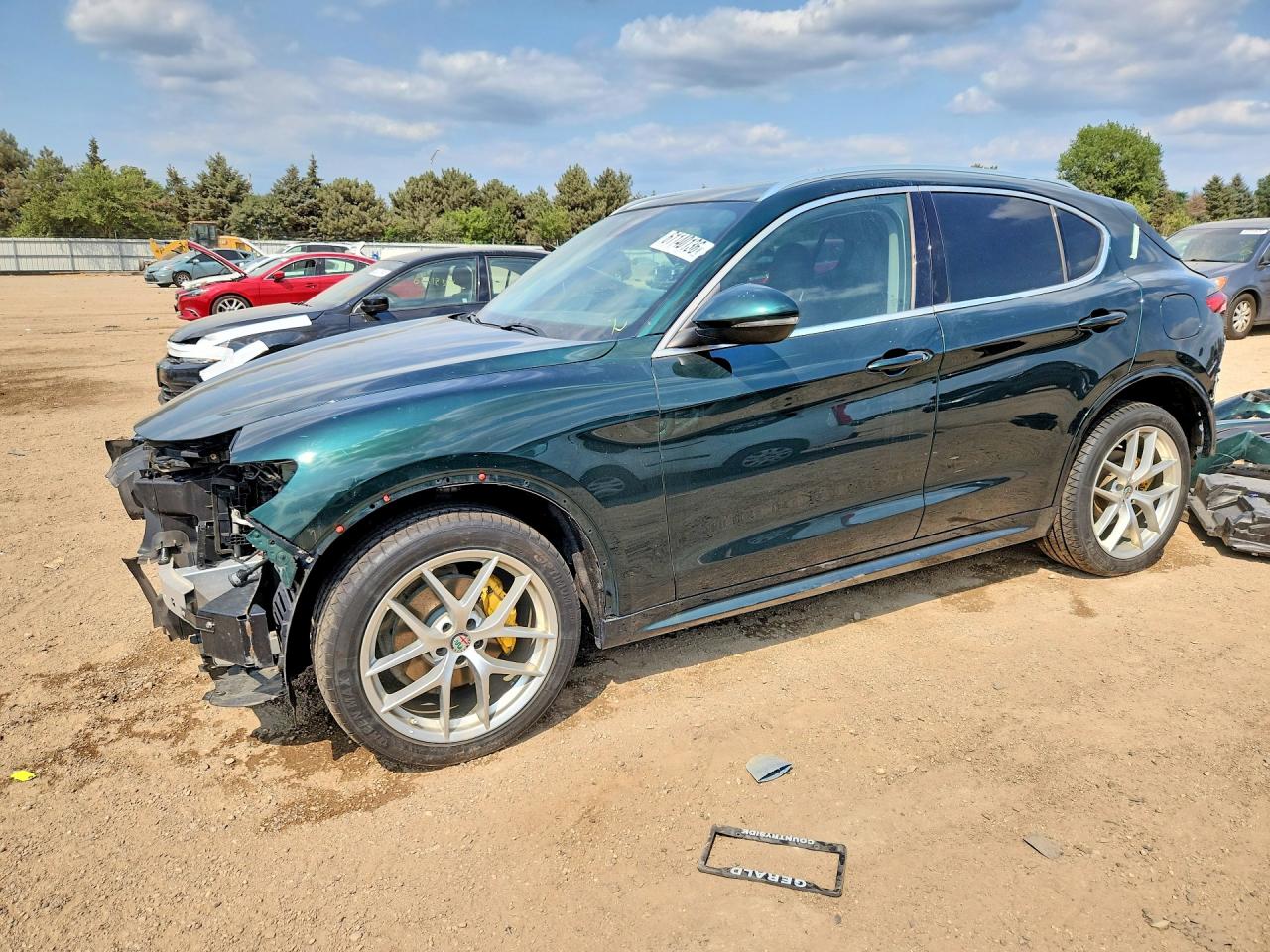 2021 Alfa Romeo Stelvio Ti, VIN ZASPAKBNXM7D00195 — Front end
