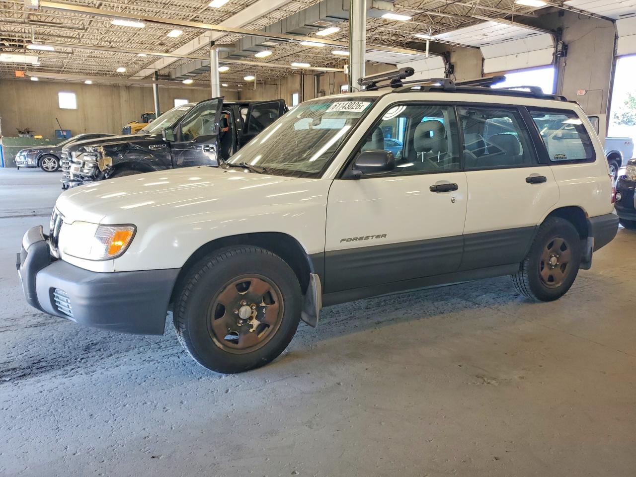 2001 Subaru Forester L, VIN JF1SF63551G764703 — Мелкие вмятины и царапины