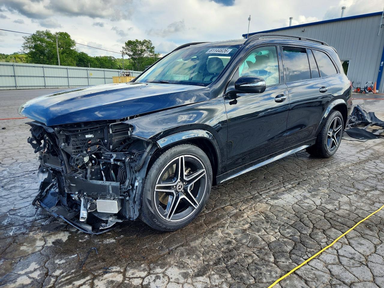 2024 Mercedes-Benz GLS 450, VIN 4JGFF5KE6RB134104 — Front end