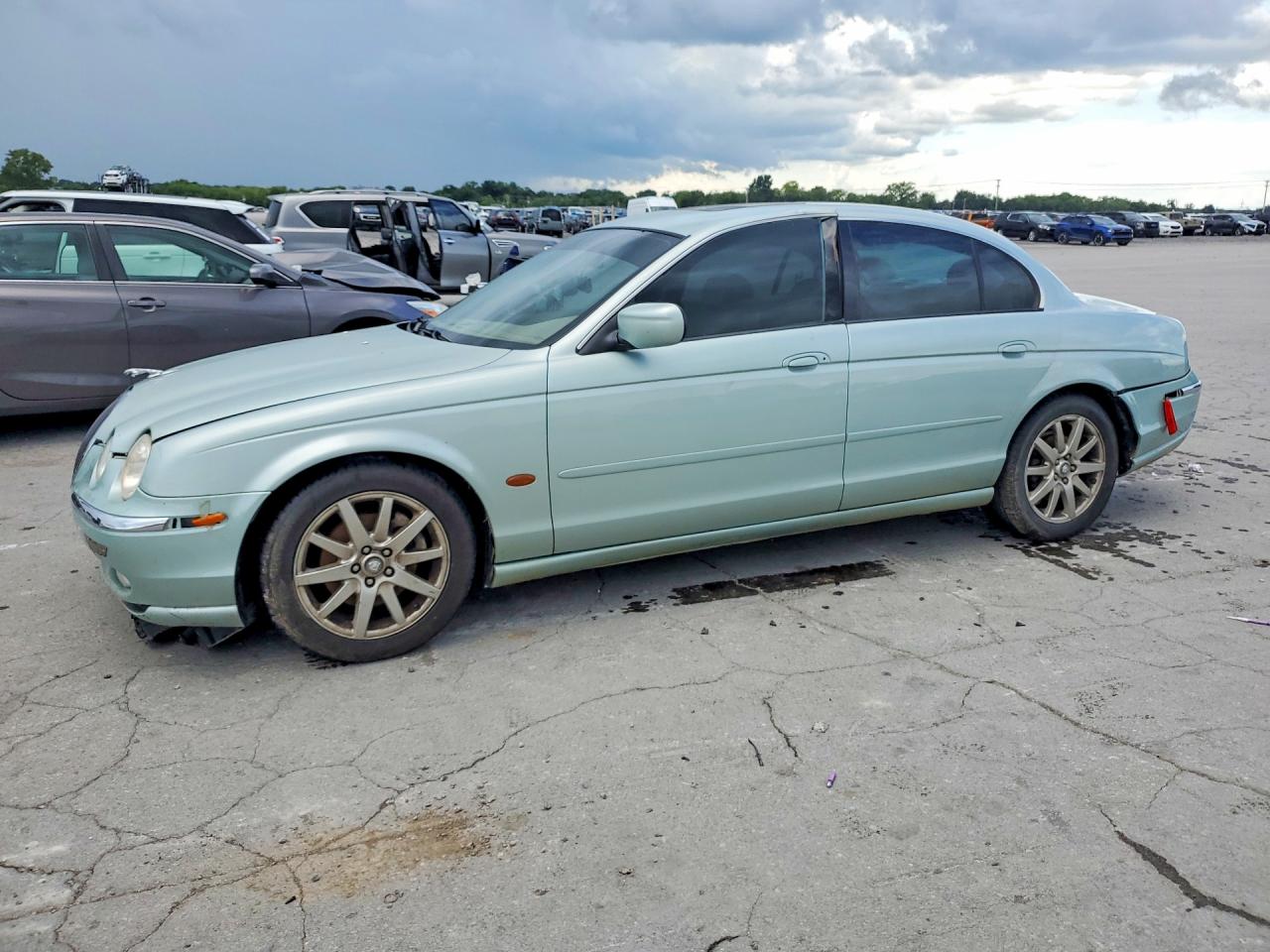 2000 Jaguar S-Type V8, VIN SAJDA01D9YGL62283 — Water / flood