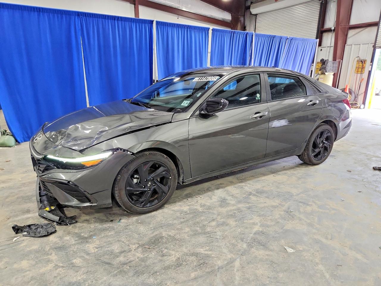 2026 Hyundai Elantra SEL Sport, VIN KMHLM4DG1TU193512 — Front end