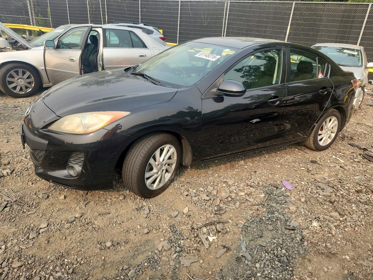 2012 Mazda 3 i Touring, VIN JM1BL1V74C1692158 — Side