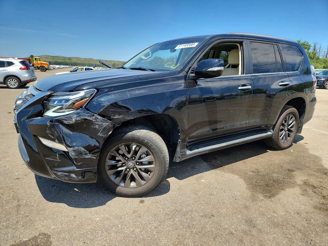 2021 Lexus GX 460 Premium, VIN JTJAM7BX6M5275308 — Перед
