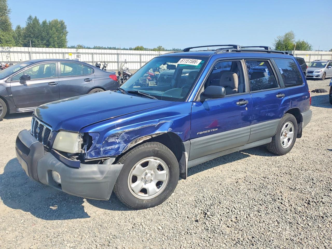2001 Subaru Forester L, VIN JF1SF63511H705884 — Перед