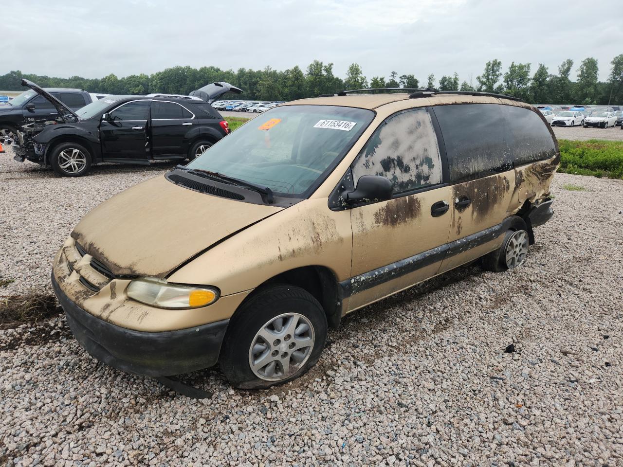 1997 Dodge Caravan SE, VIN 2B4GP44R2VR113291 — Rear end