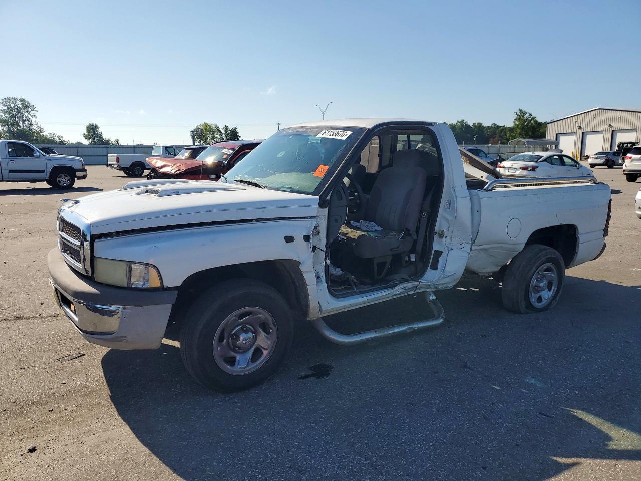 2001 Dodge 1500 Work Special, VIN 1B7HC16X61S216753 — Side