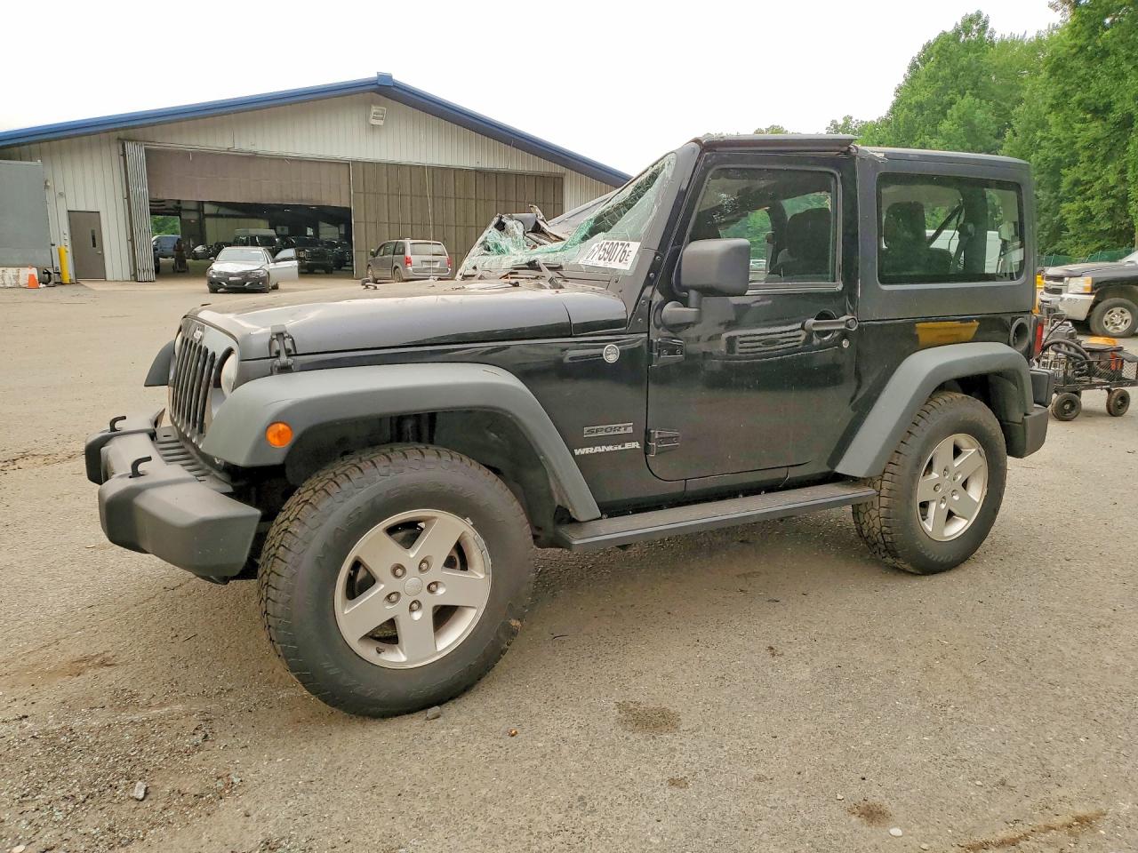 2011 Jeep Wrangler Sport, VIN 1J4AA2D17BL504752 — Roof