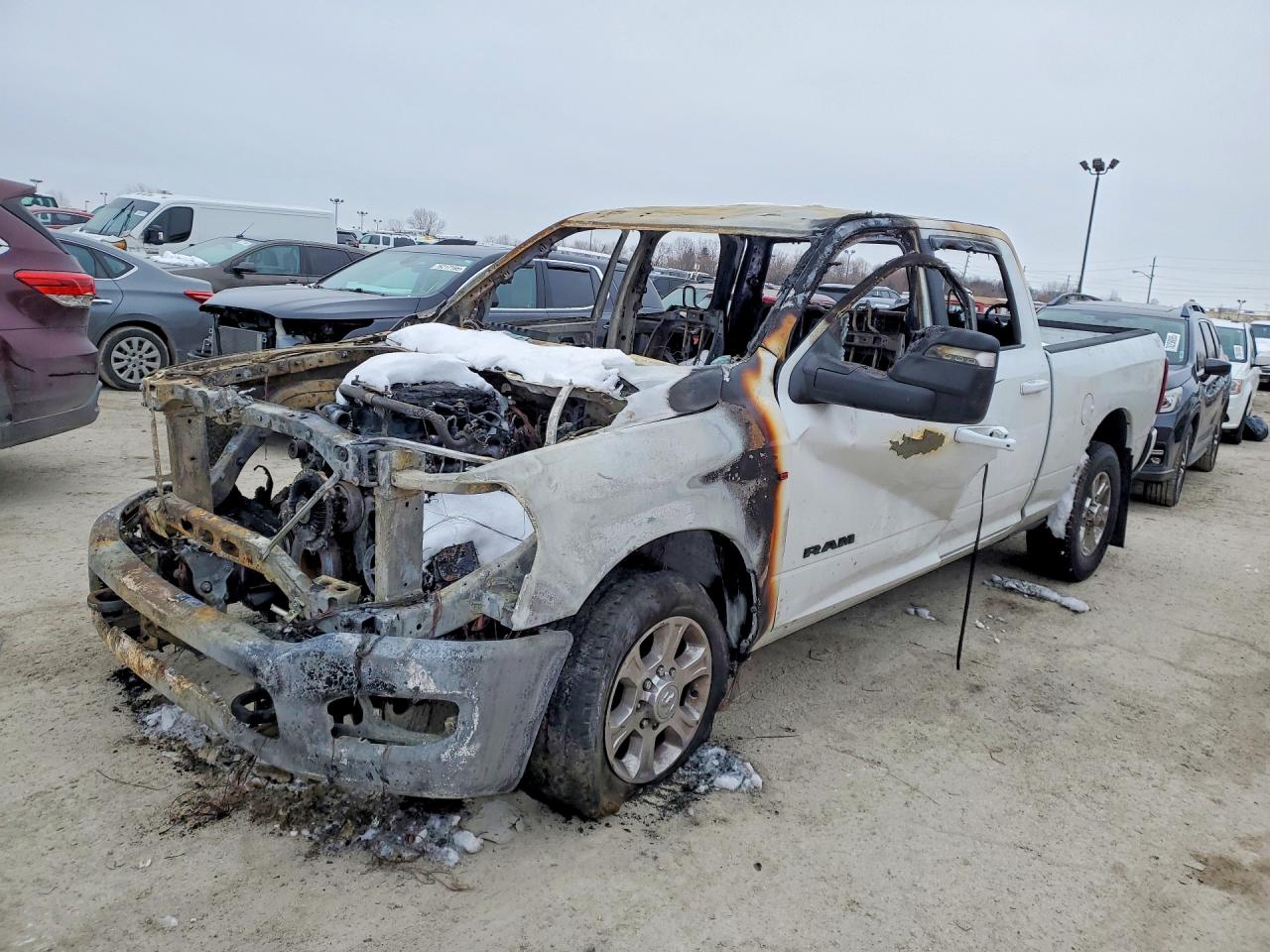 2025 Ram 2500 Laramie, VIN 3C63R5FL3SG525559 — Front end
