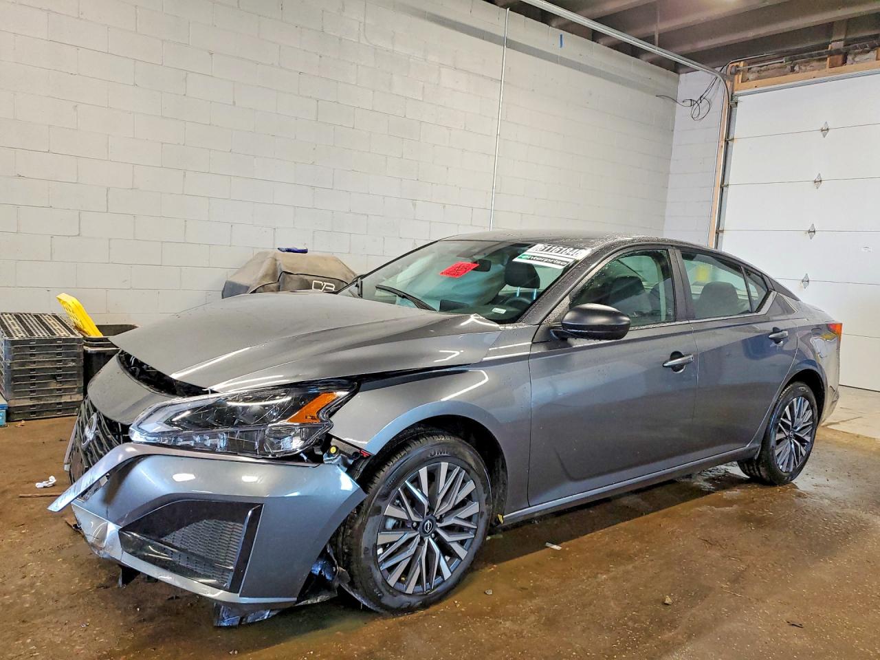 2026 Nissan Altima SV, VIN 1N4BL4DW9TN327676 — Front end