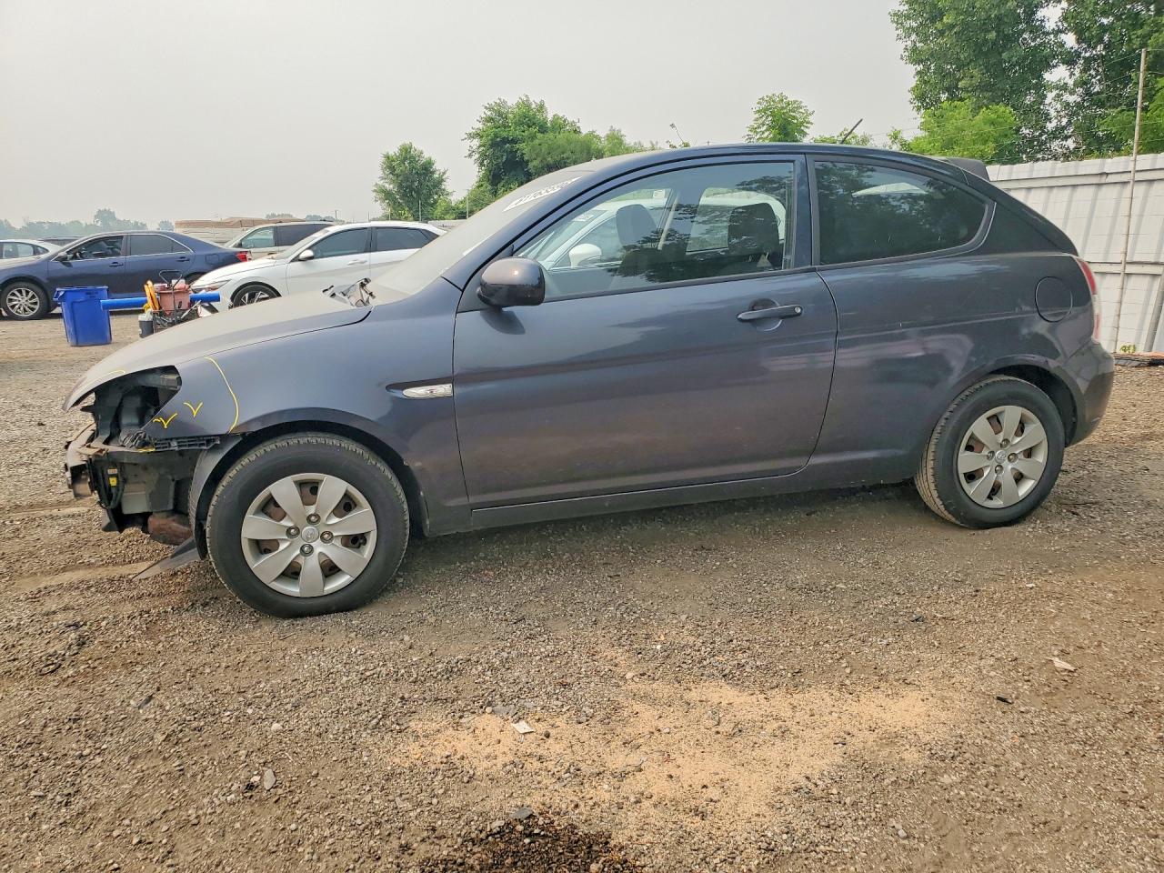 2010 Hyundai Accent L, VIN KMHCN3BC4AU156703 — Front end